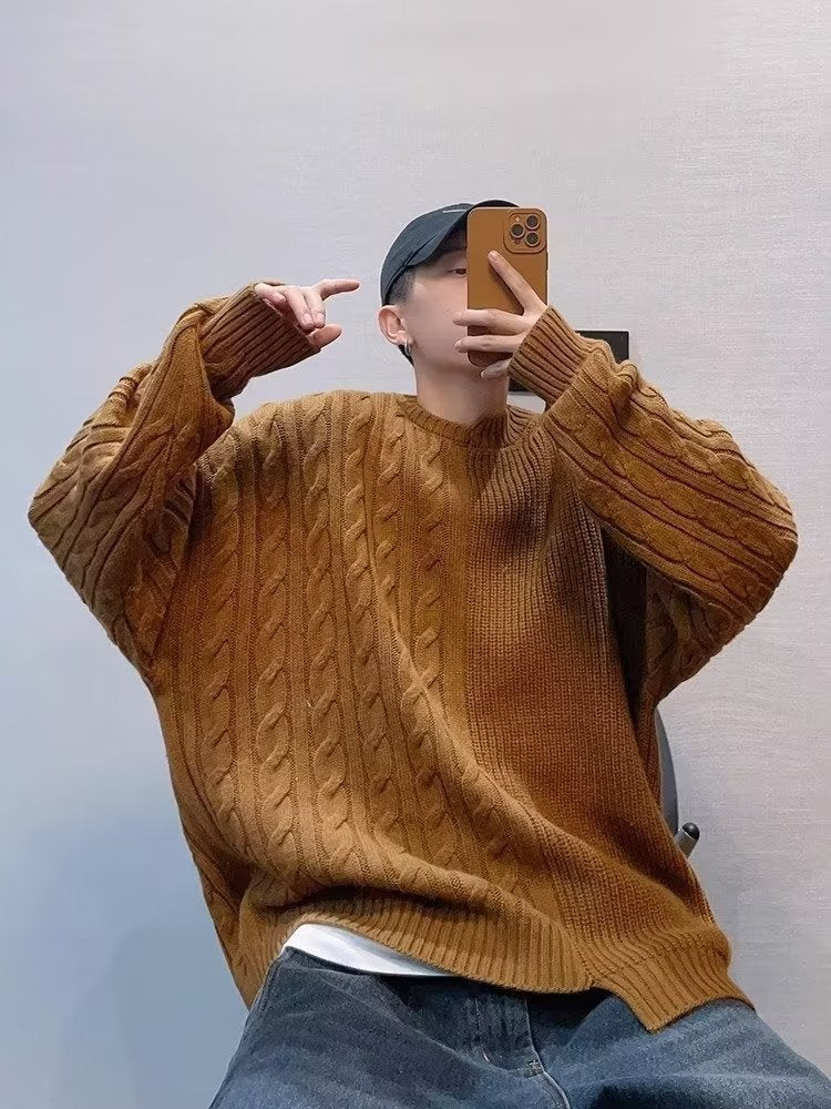Round Neck Cable Loose-fitting Pullover Sweater