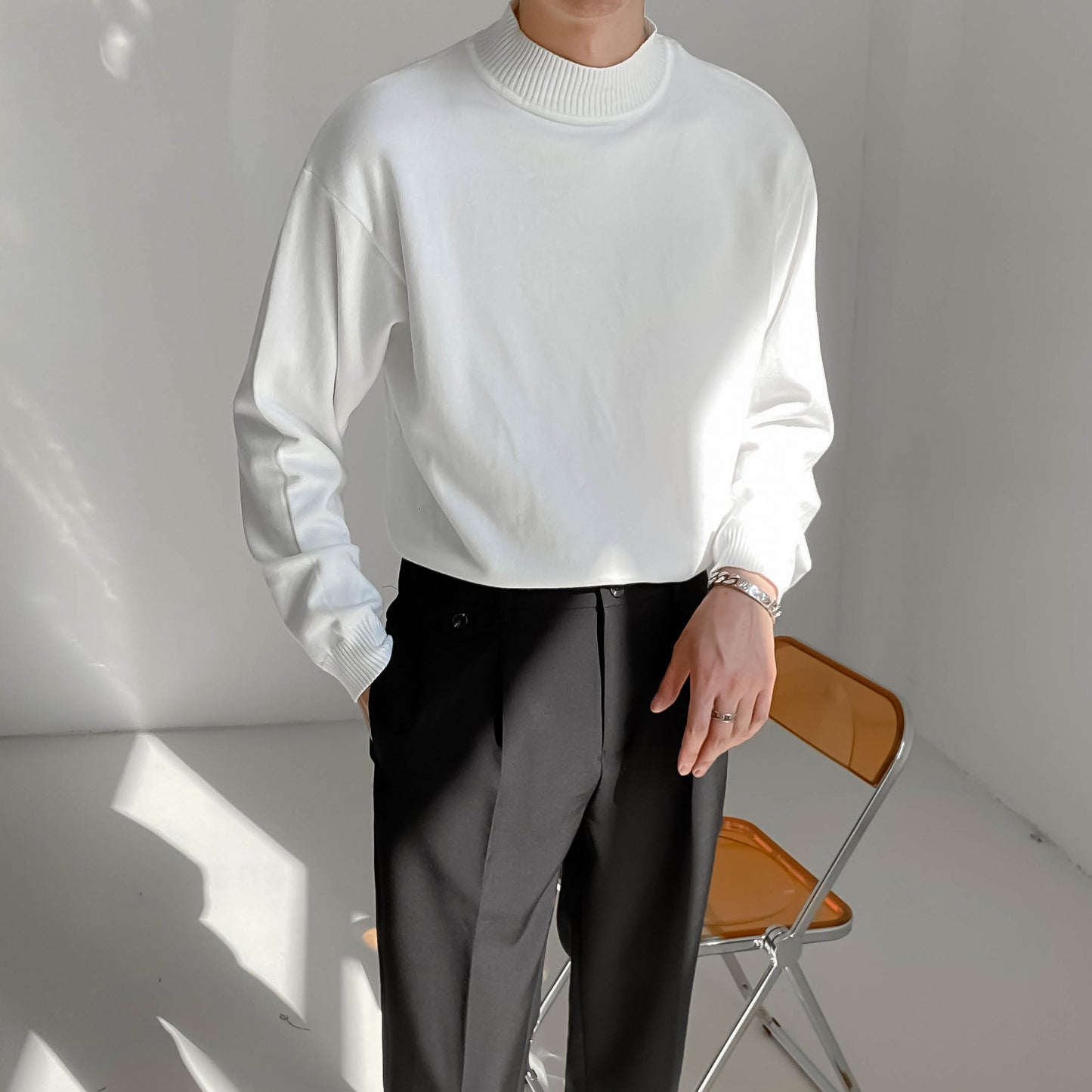 Long Sleeve Pullover Knit