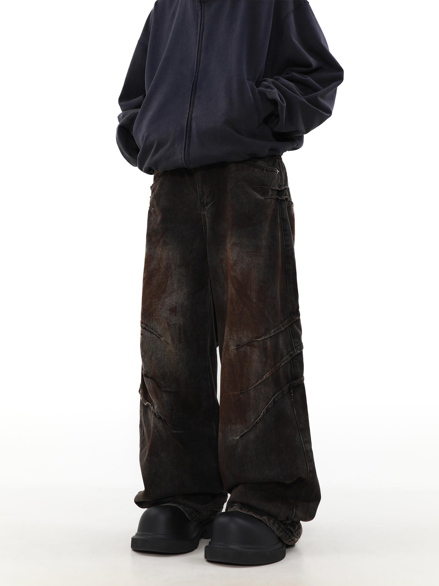 Distressed And Dirty Waste Jeans