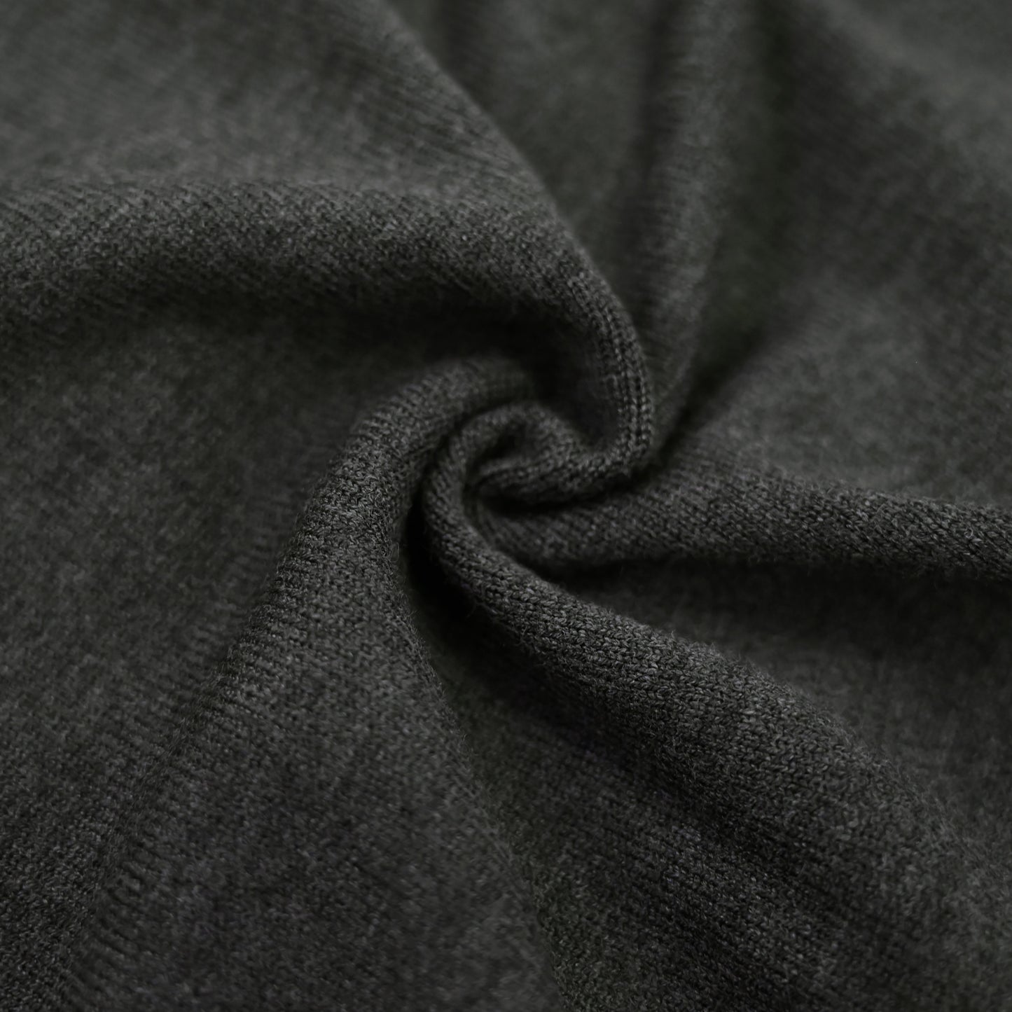 ハーフジップポロニット charcoal image