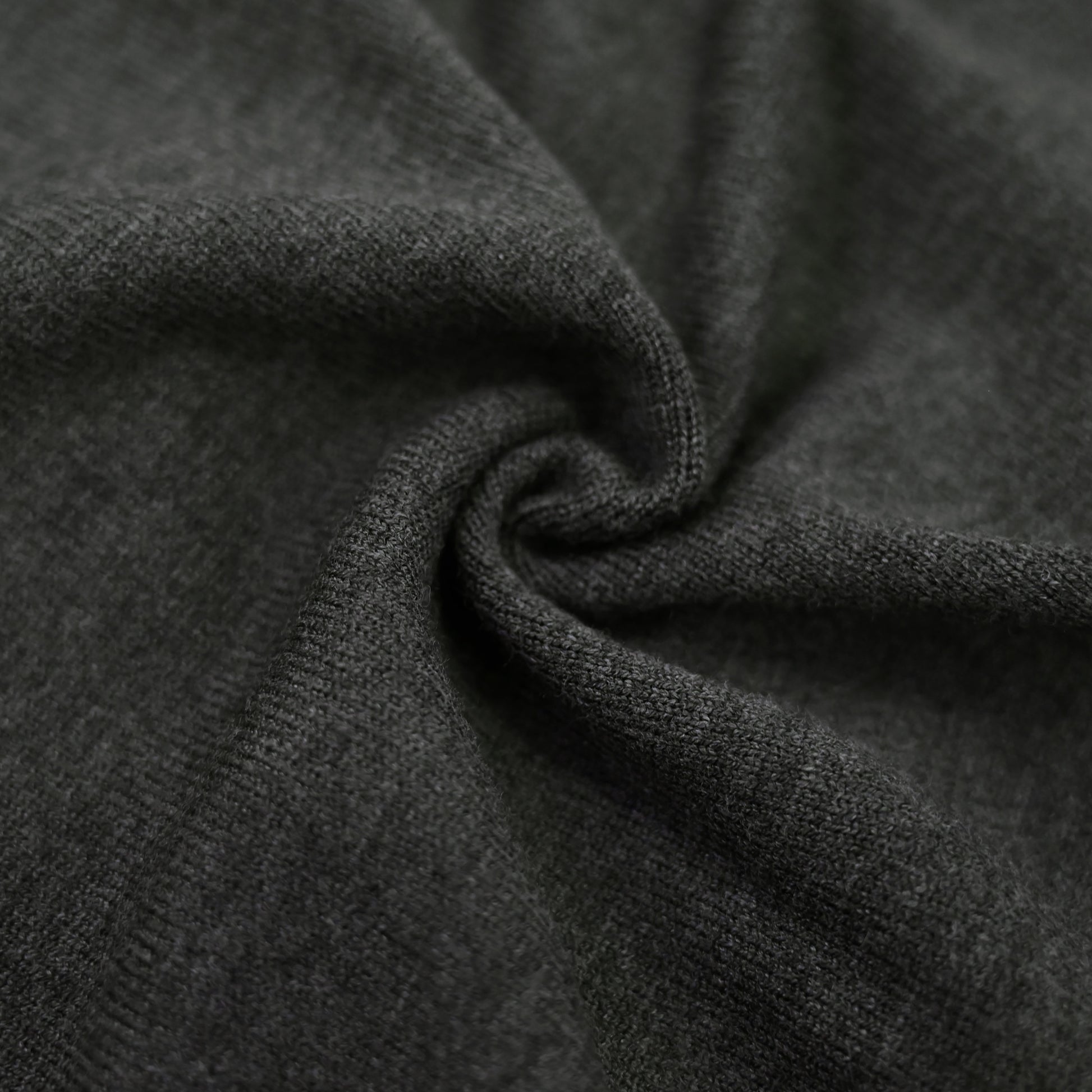 ハーフジップポロニット charcoal image