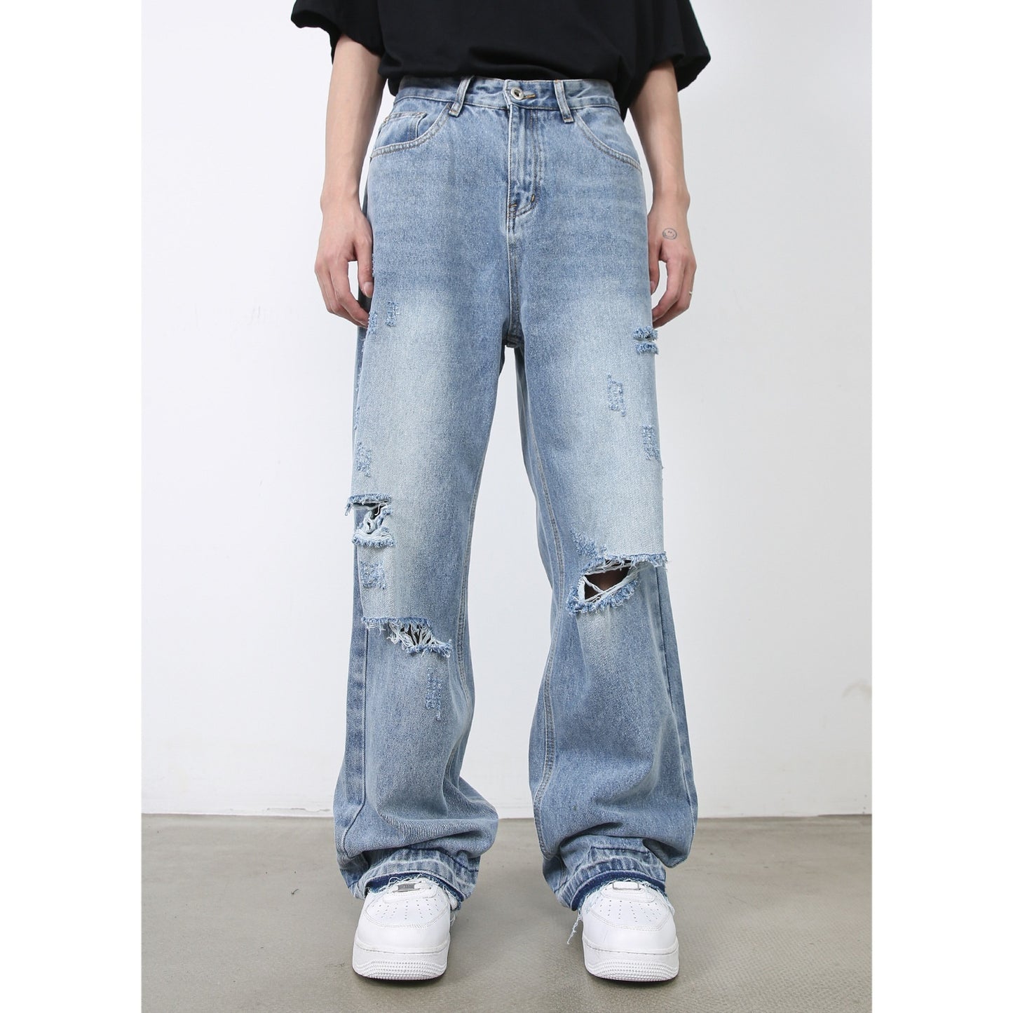 Ripped Jeans