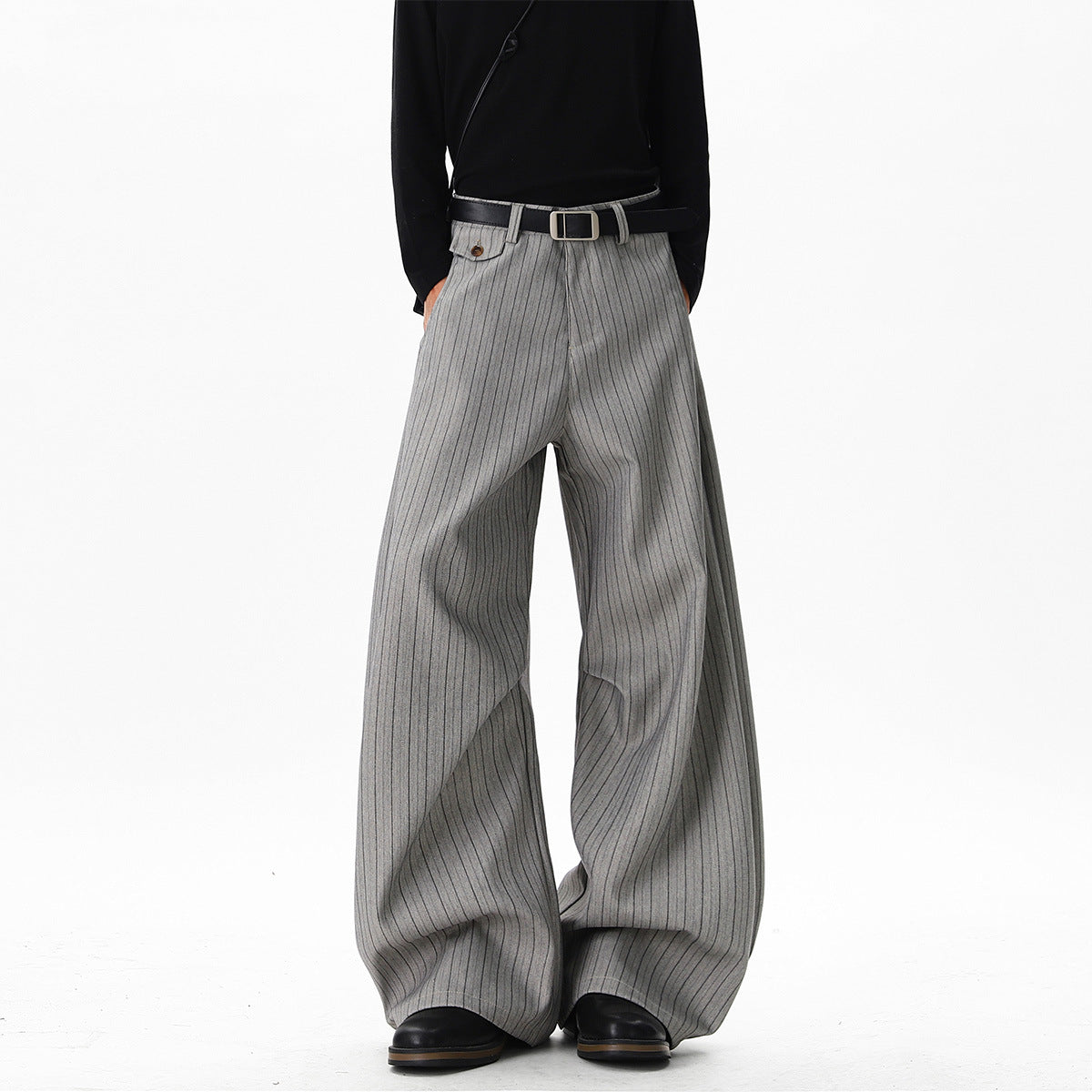 Pleated Wide-leg  Pants