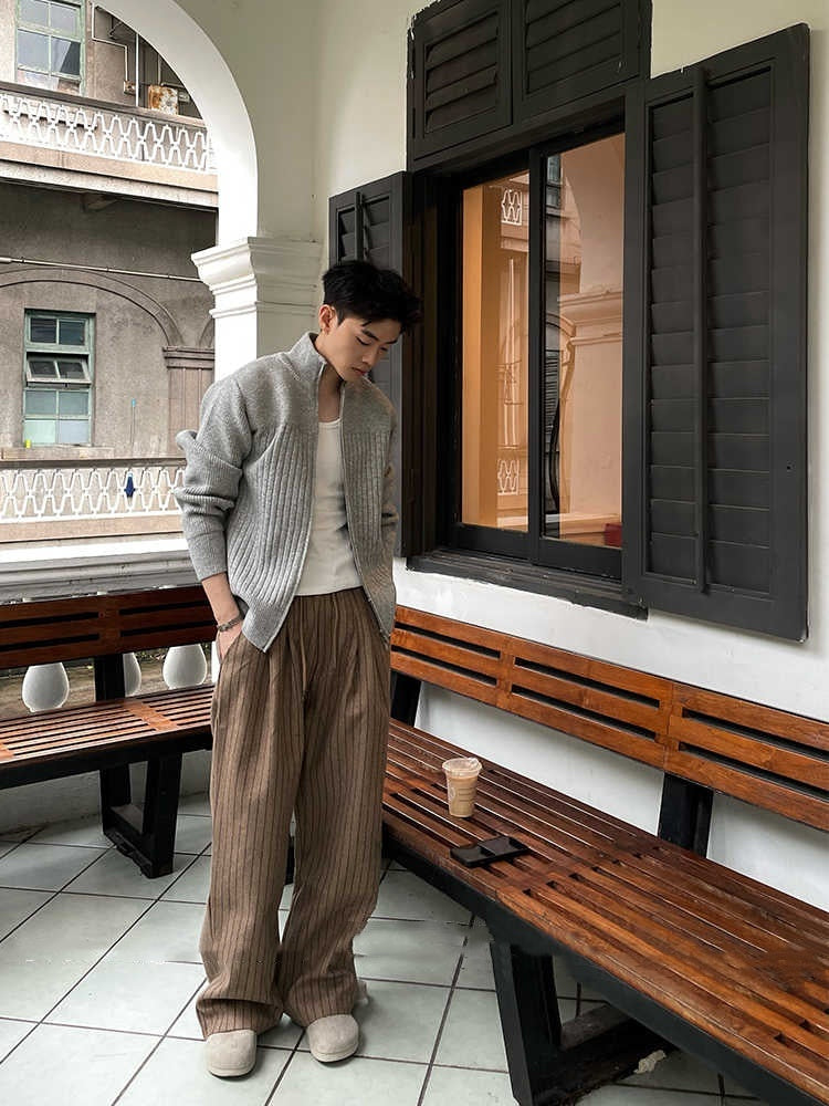 Loose Contrast Striped Casual Pants